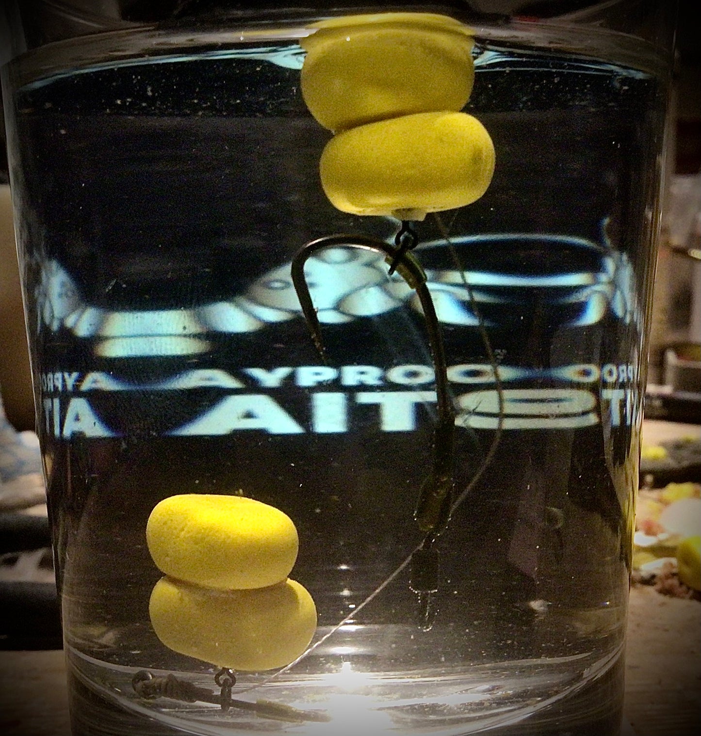 3x Double chunky epoxy corns with ring swivel.