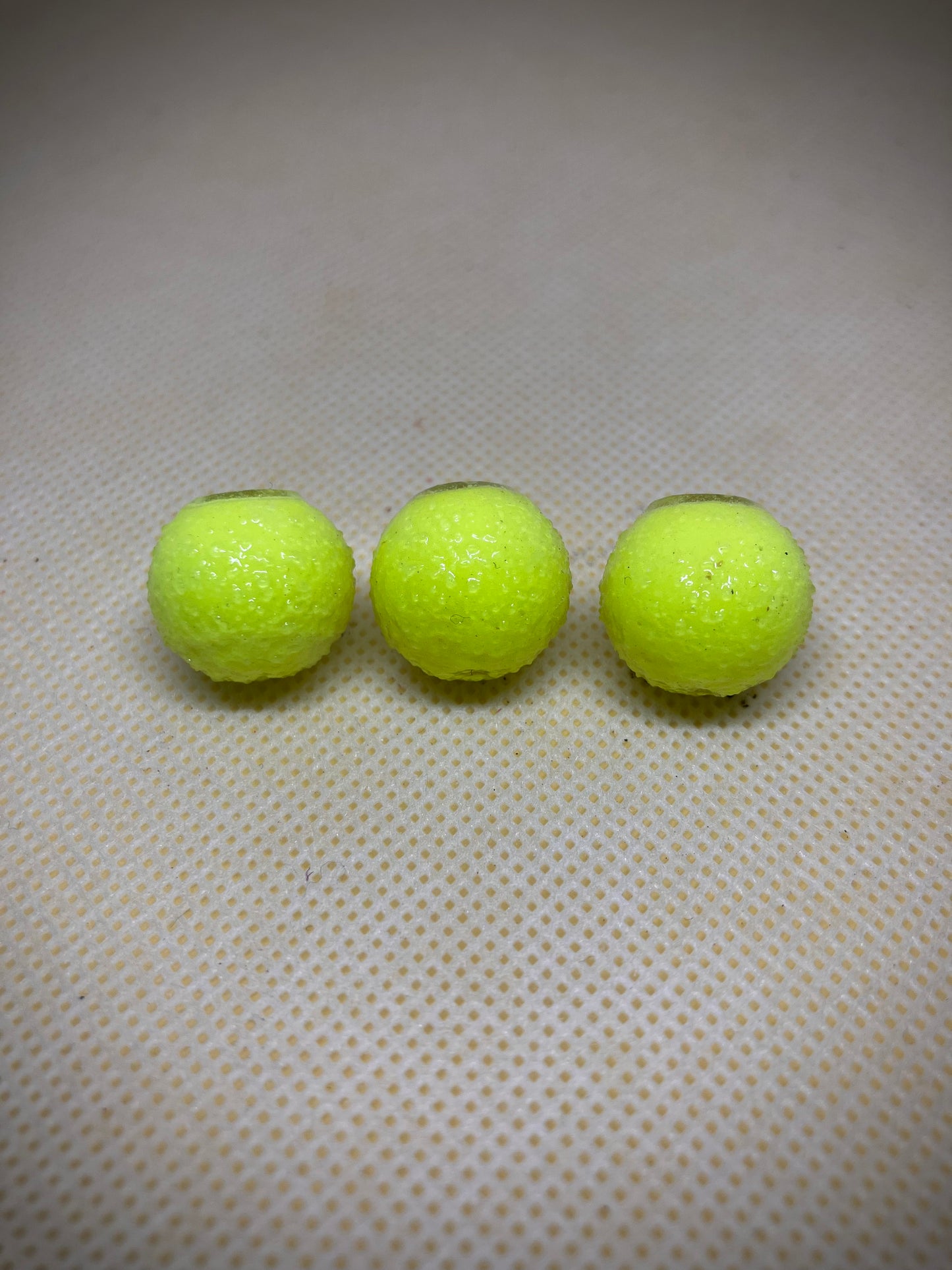 3x flouro yellow baits with hook ring swivels