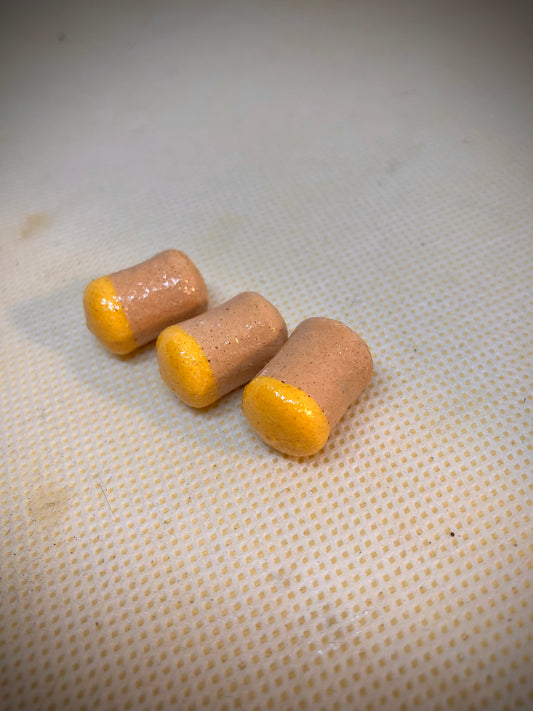 18x12 Nut and yellow tipped barrels x3